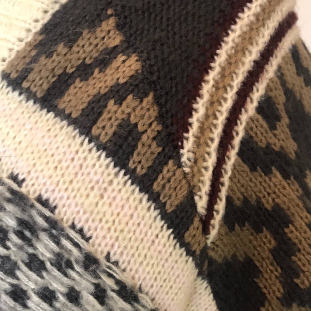 Multi-Colored Oversized Open Sweater - image 3